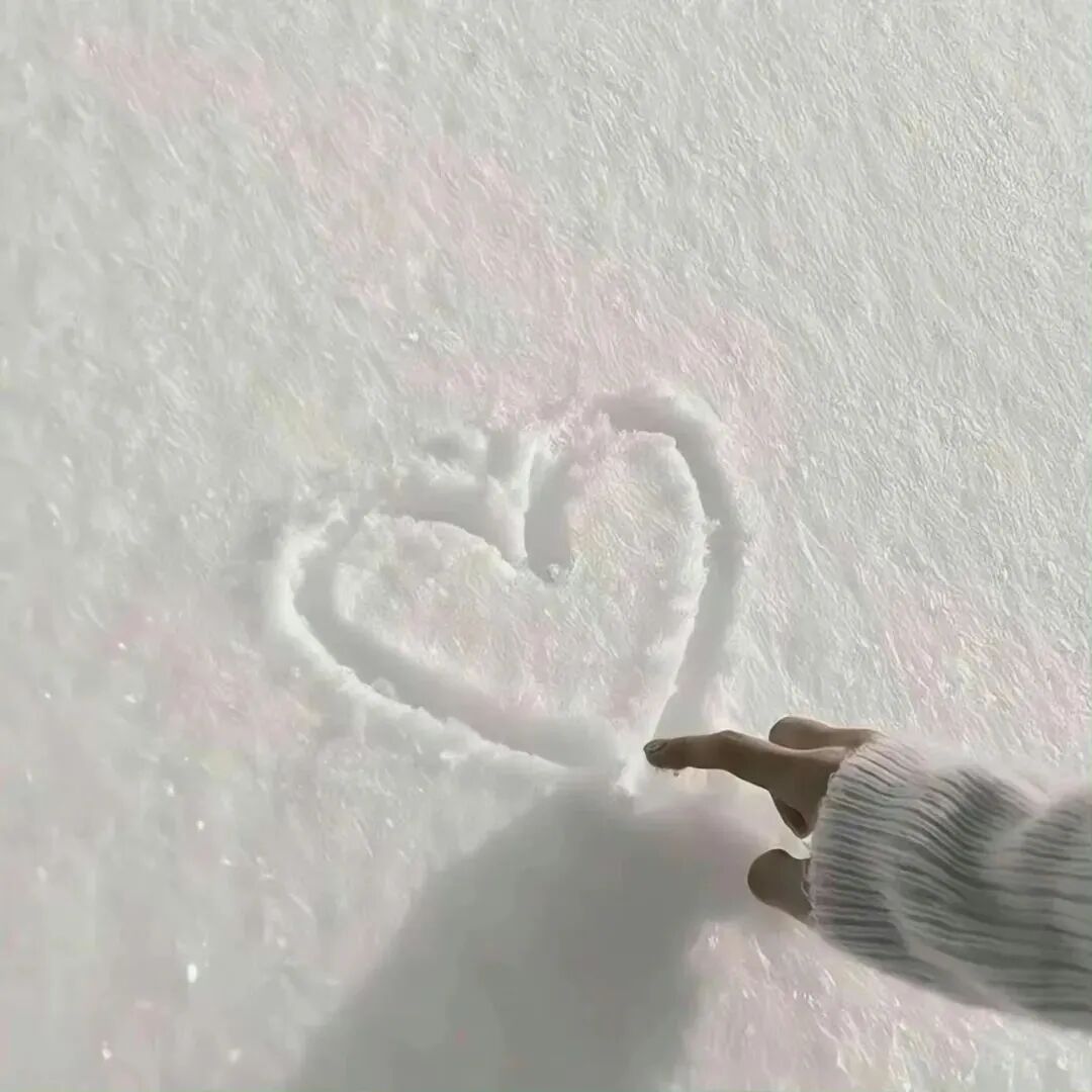 50个下雪天高级浪漫的文案