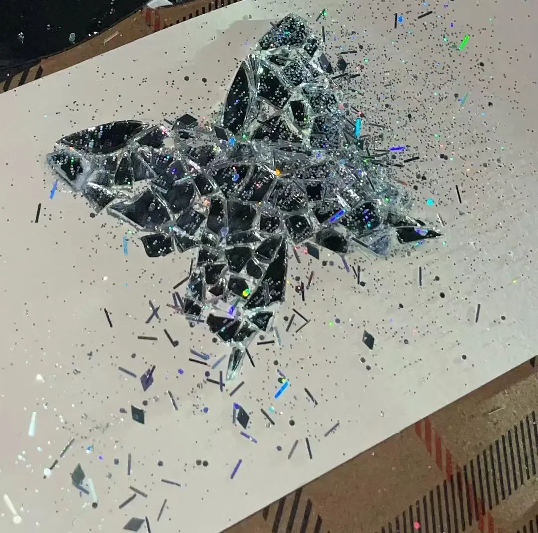 深夜emo必备文案！句句扎心，表达你的情绪低谷